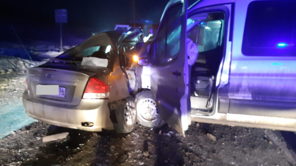 В результате ДТП под Оренбургом погибли трое