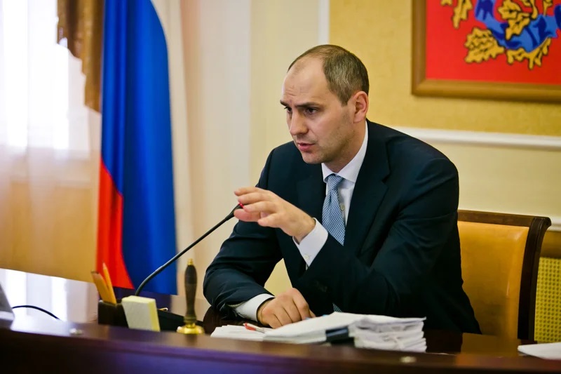 Денис Паслер призвал глав Северного и Новосергиевского районов нарастить темпы вакцинации