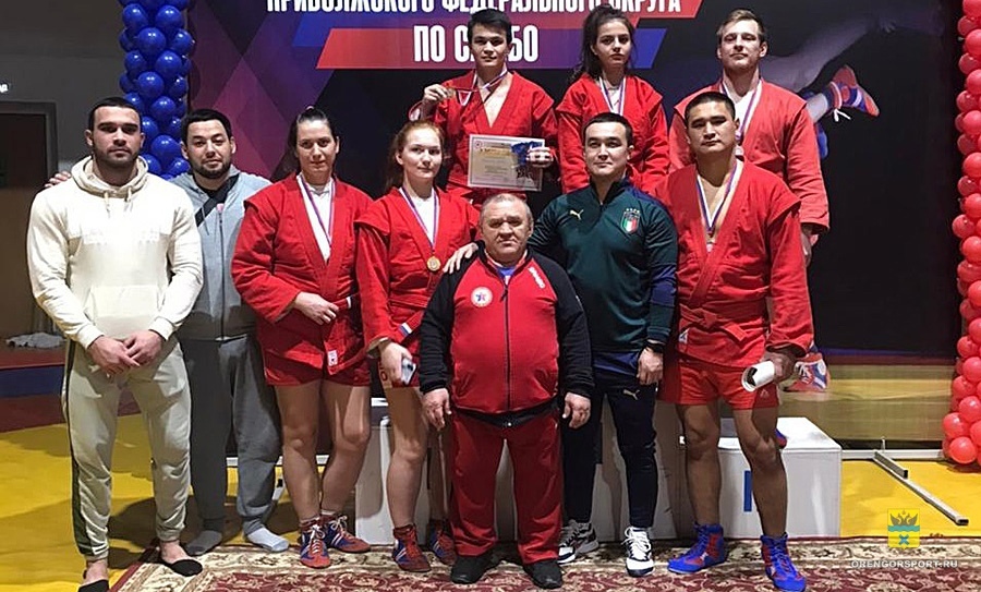 Оренбуржцы завоевали медали первенства ПФО по самбо