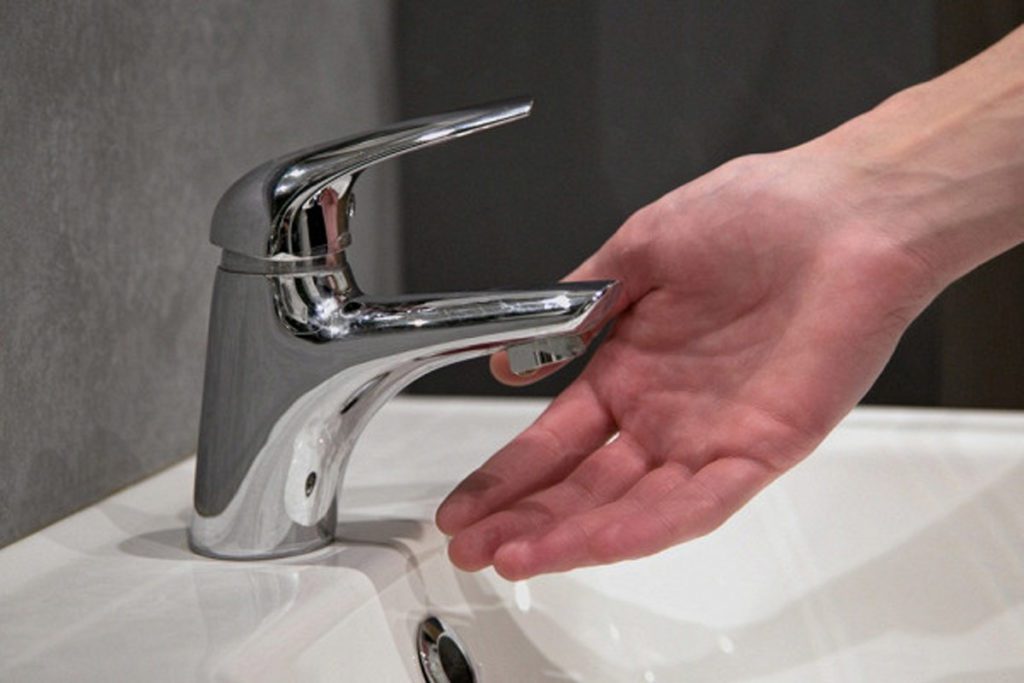В Оренбурге на Маяке завтра отключат холодное водоснабжение