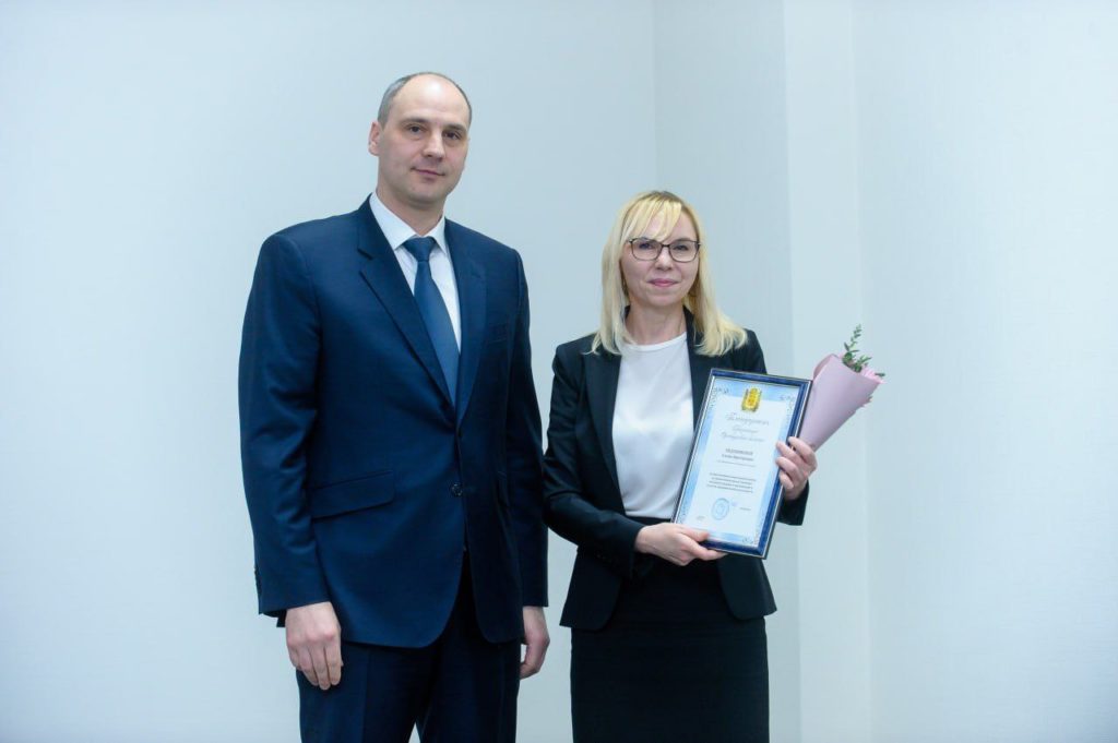 Судьи областного Арбитражного суда получили благодарности от губернатора Оренбуржья