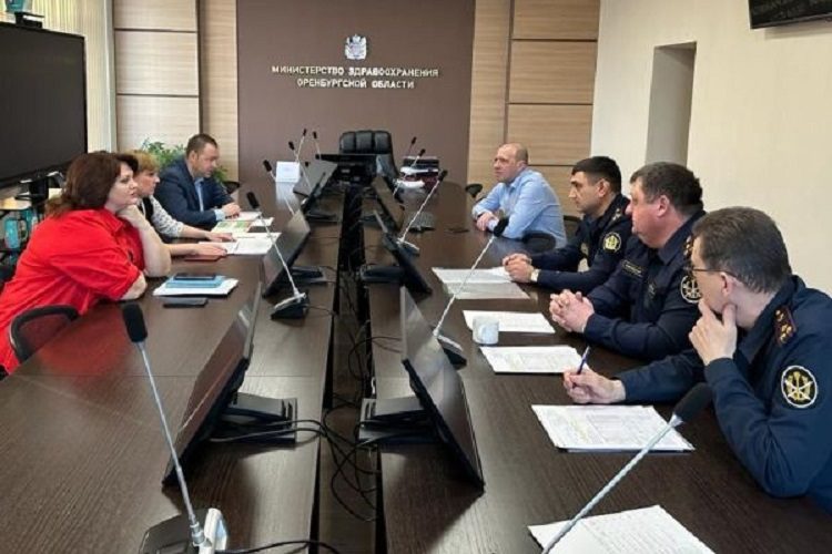 Осуждённые &laquo;Чёрного дельфина&raquo; изготовят мебель для детской больницы на 8 миллионов рублей