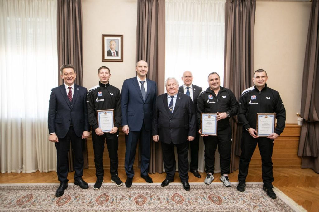 Денис Паслер встретился с чемпионом России по настольному теннису Денисом Ивониным