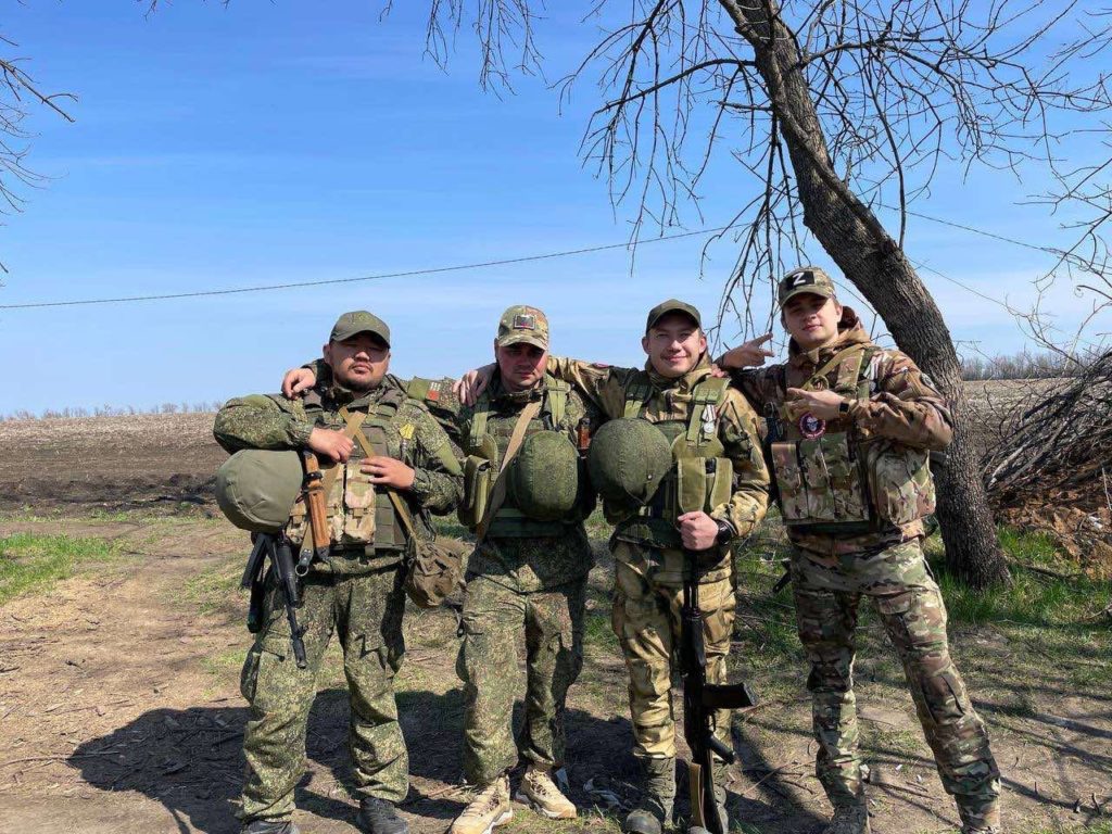 Оренбургские медики Максим Агуреев и Артём Гузаиров спасают жизни бойцов в зоне СВО