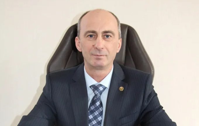 Сергей Гринёв вновь возглавил Александровский район